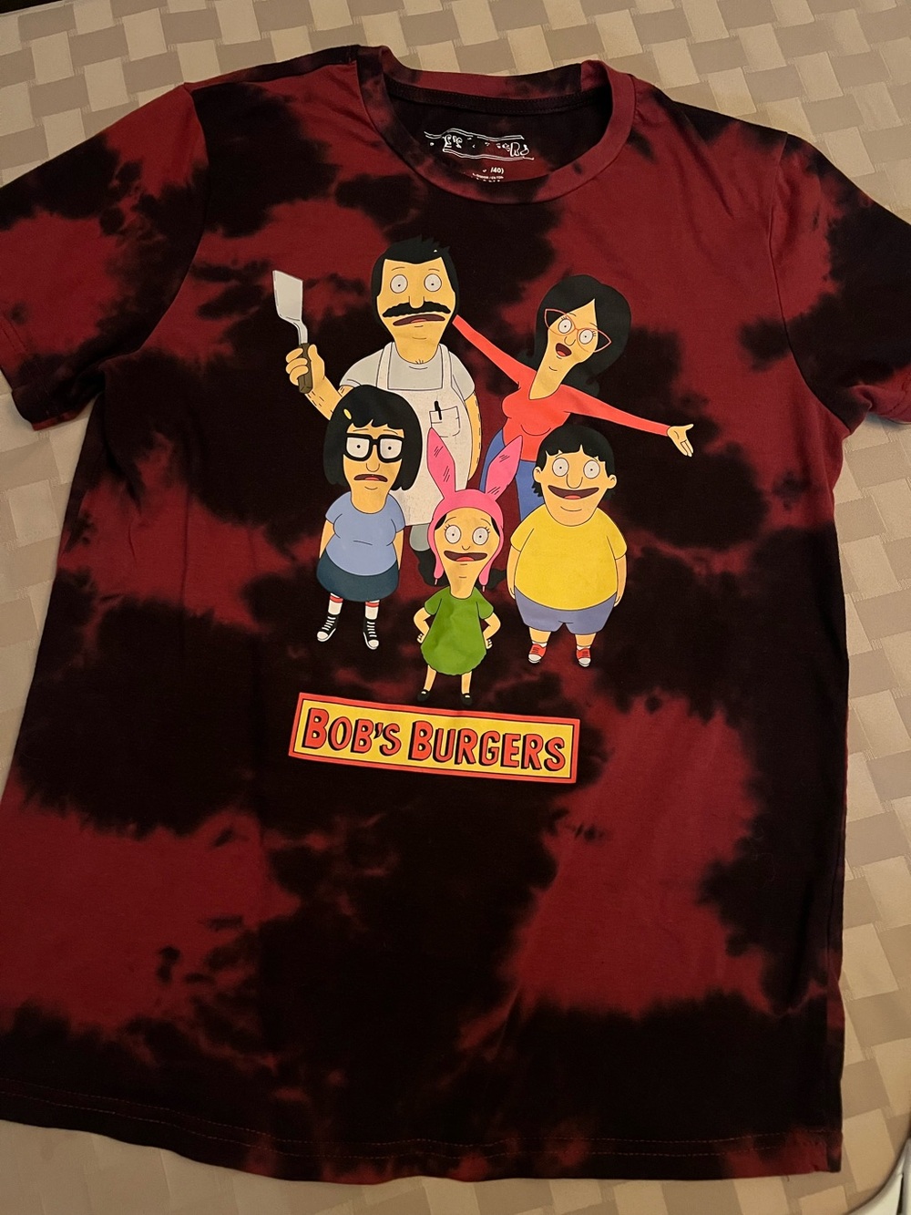 Bob’s Burgers black and red tie-dye T-shirt M 🍔